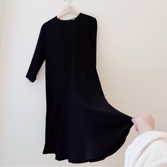 Ganni Drop-Hem Clark Dress in Black - Picture 5 of 7